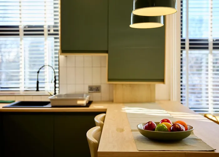 Prázdninový dům Aura - Elegant Retreat In Prime Location! *