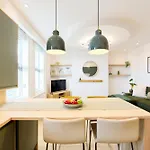 Ferienhaus Aura - Elegant Retreat In Prime Location!