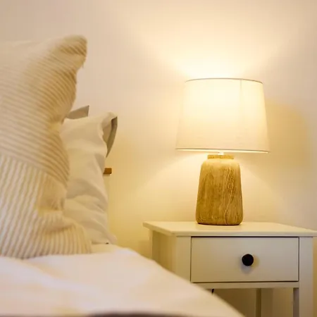 Vakantiehuis Aura - Elegant Retreat In Prime Location! *