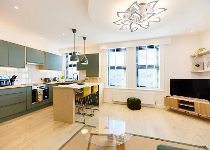 Semesterbostad Aura - Elegant Retreat In Prime Location! Leeds (West Yorkshire)