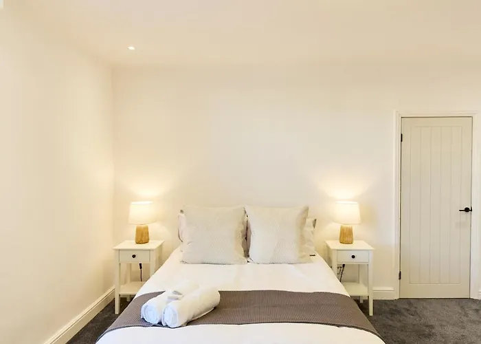 Aura - Elegant Retreat In Prime Location! Semesterbostad Leeds (West Yorkshire)